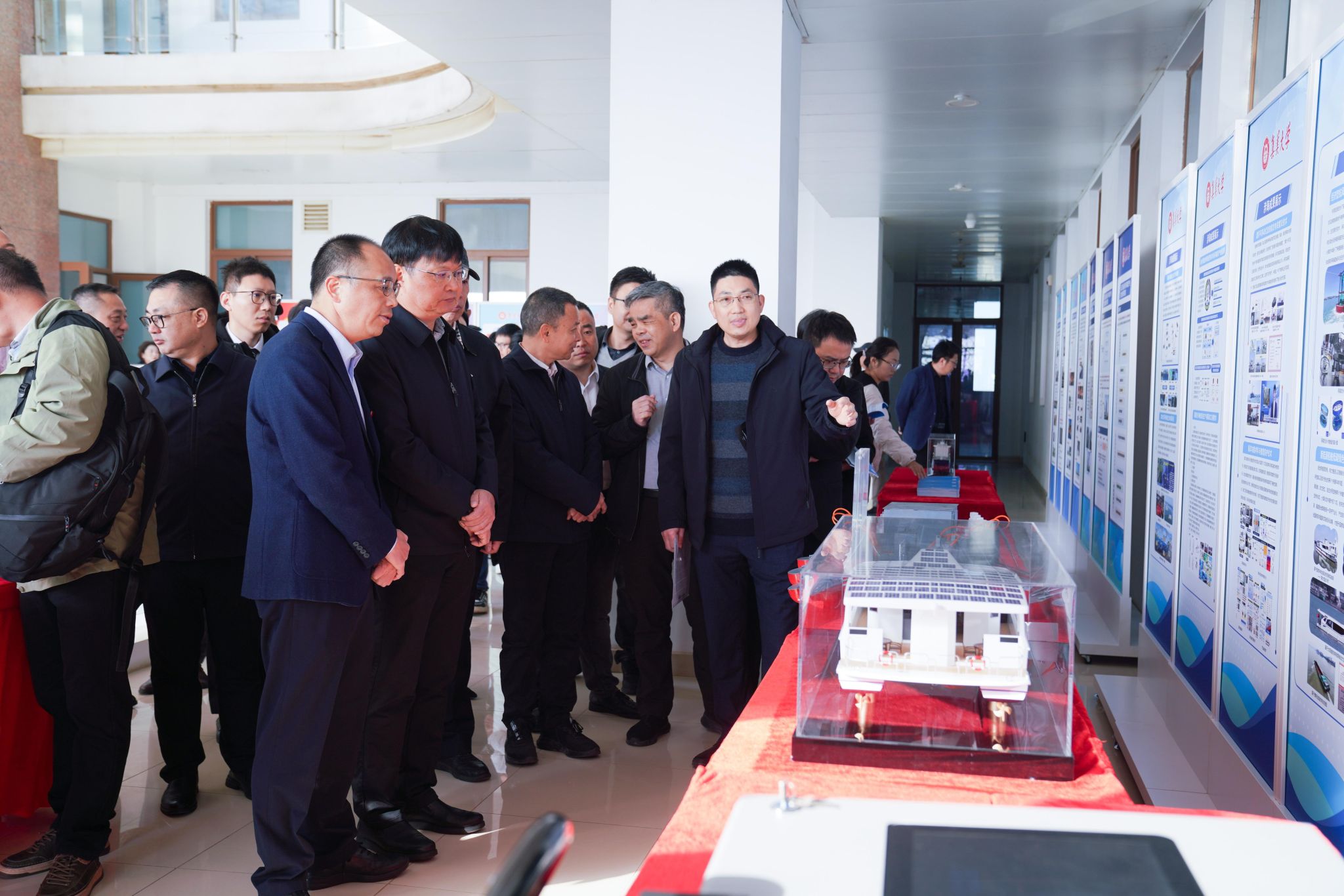 会场全景 (13).jpg