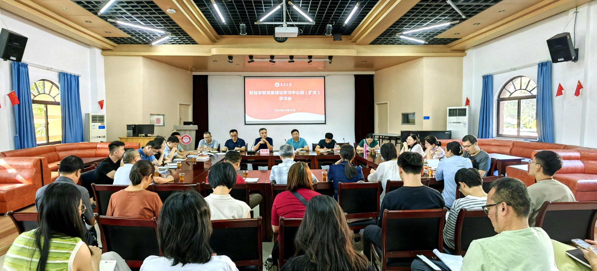 71b380e43330aa0737a6cbf0cf52adb.jpg 71b380e43330aa0737a6cbf0cf52adb.jpg